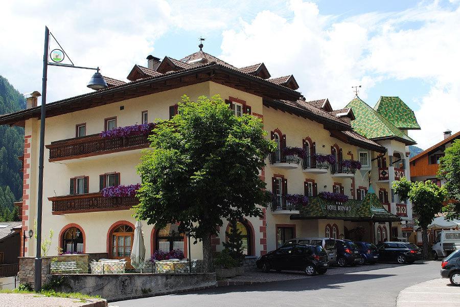 Albergo Bernard Canazei Dış mekan fotoğraf