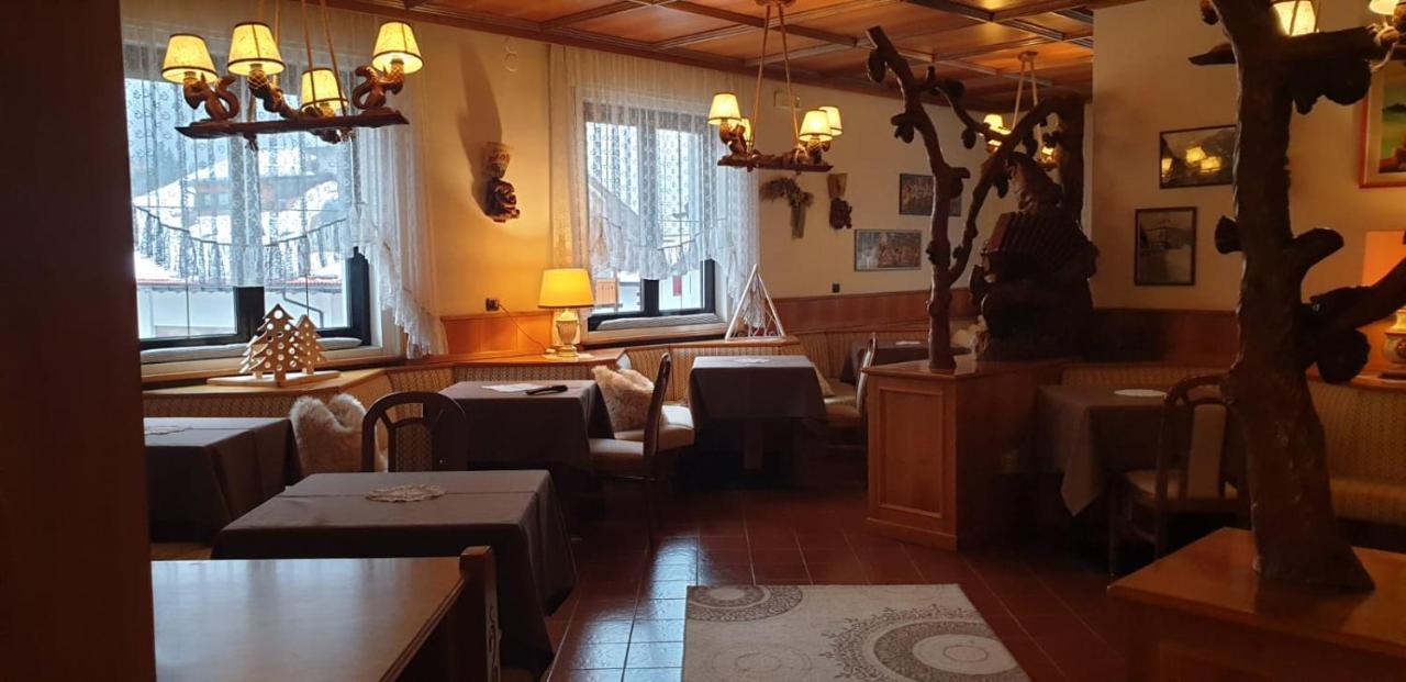 Albergo Bernard Canazei Dış mekan fotoğraf