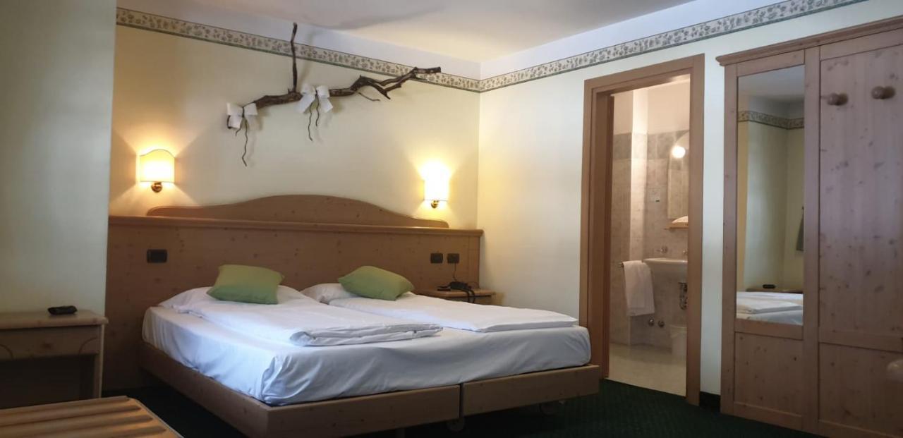 Albergo Bernard Canazei Dış mekan fotoğraf